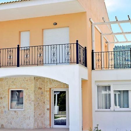Villa Lily Skala Rachoni  Екстер'єр фото