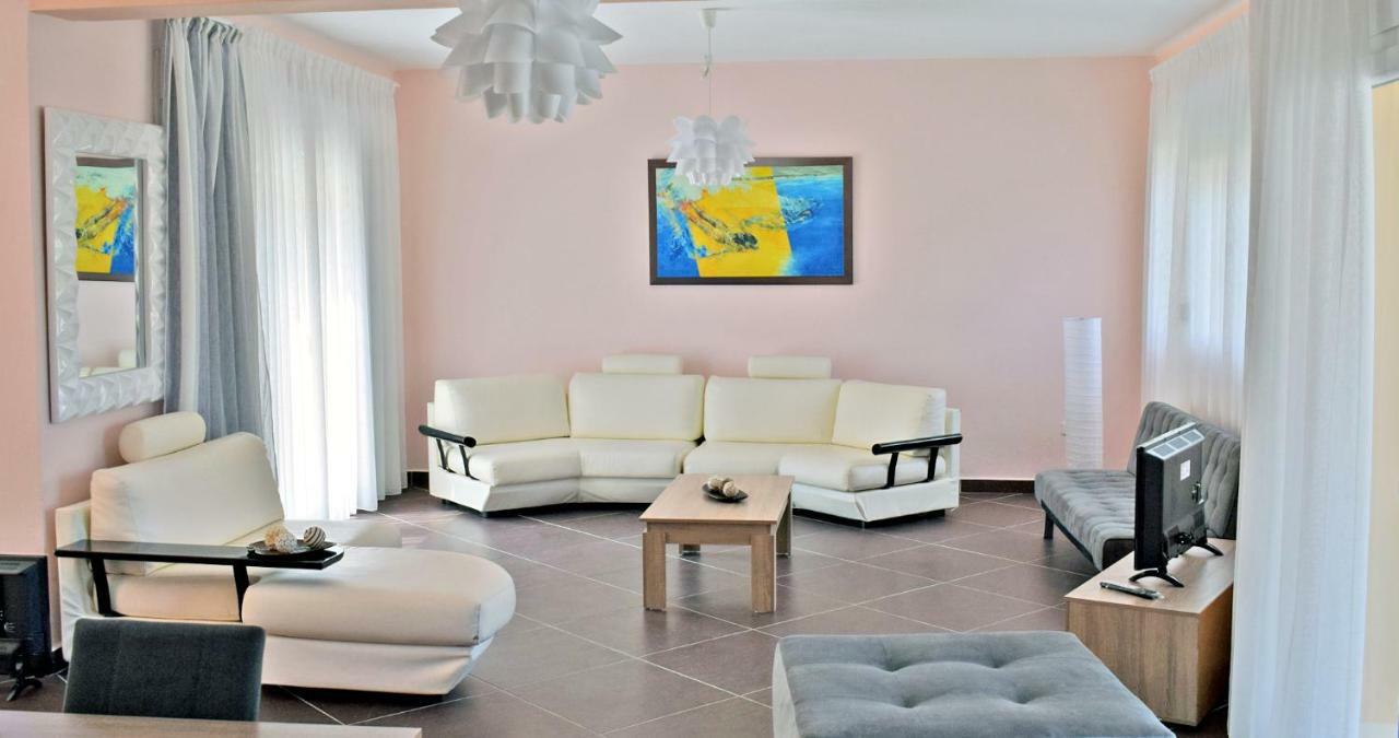 Villa Lily Skala Rachoni  Екстер'єр фото